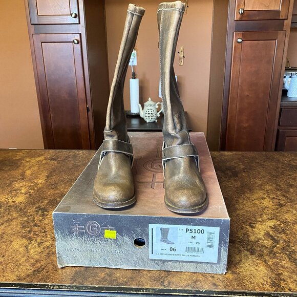 HIGH BOOTS - Picture 1 of 5